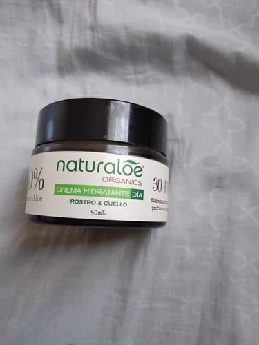 Customer photo review of Crema Hidratante 30FPS 50ml