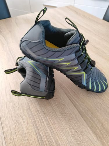 Customer photo review of (1+1 GRATIS AKTION) GroundWalker EXPERT PRO- Rutschfeste Mitteldicke  Barfußschuhe für den Frühling