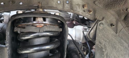 Customer photo review of 1.5" 2005-2022 Toyota Tacoma/03-21 4Runner Front Leveling Lift Kit