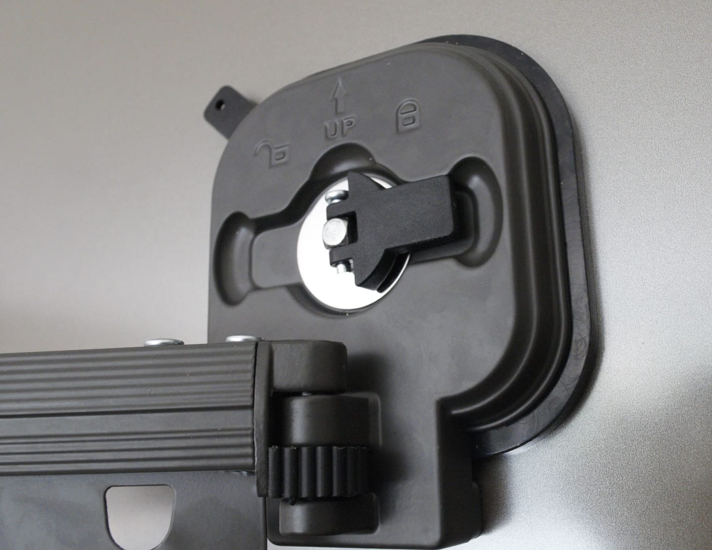 Customer photo review of Flowi™ Suction Clothes Hanger