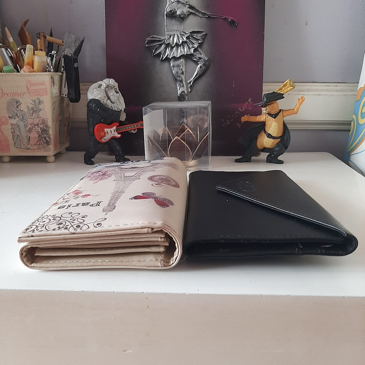 Customer photo review of Leather Slimvelope Black