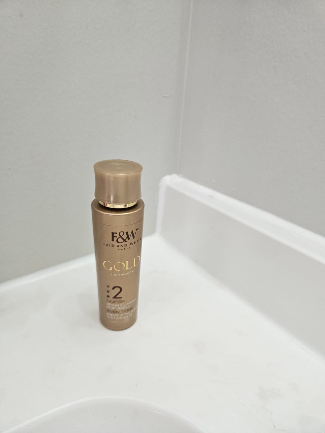 Customer photo review of Fair and White 2: Gold Intense Argan Oil Active Serum 30 ml / 1fl.oz