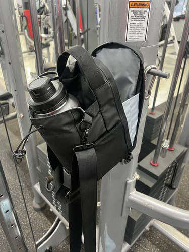 Customer photo review of Magnetic - Bottle Bag (Pre-Sale)