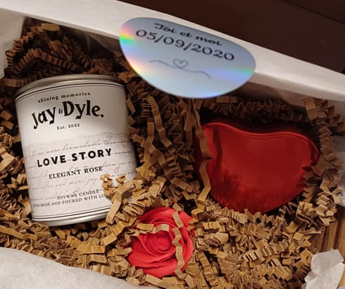 Customer photo review of Coffret Saint-Valentin • Deux Bougies et Une Rose Savon