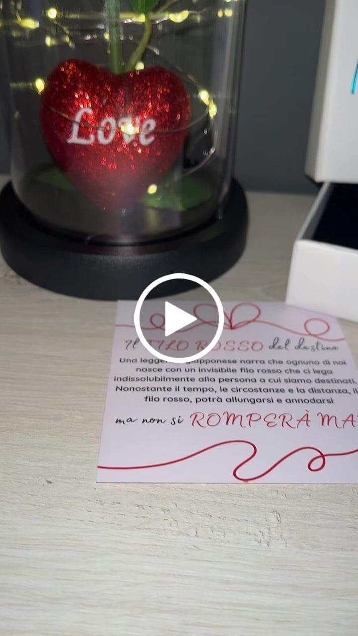 Customer video review of Anello "Filo Rosso Del Destino"