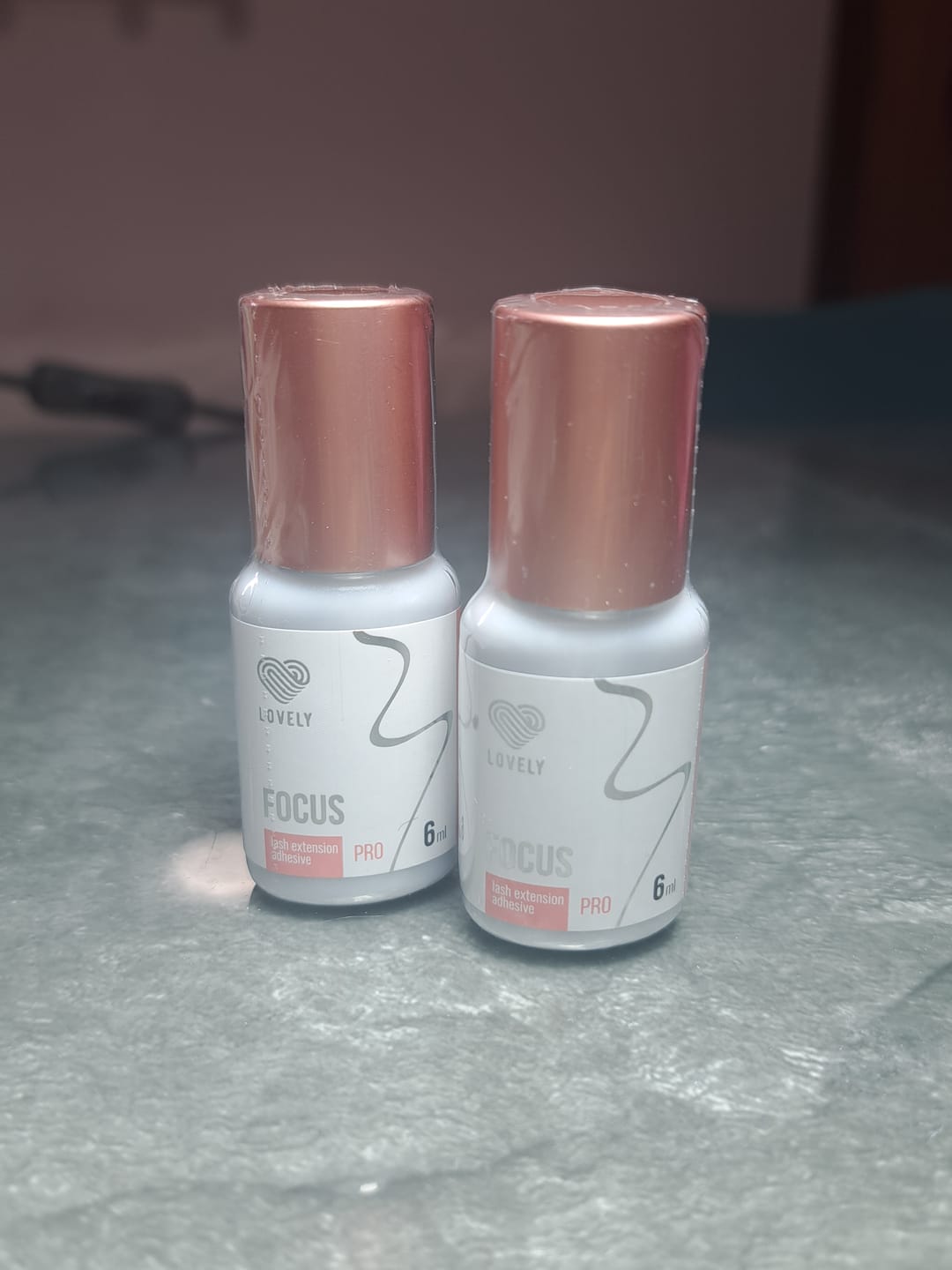 Customer photo review of Pegamento para la humedad incluso más baja "Focus" marca Lovely 0,5 seg 20-70% humedad