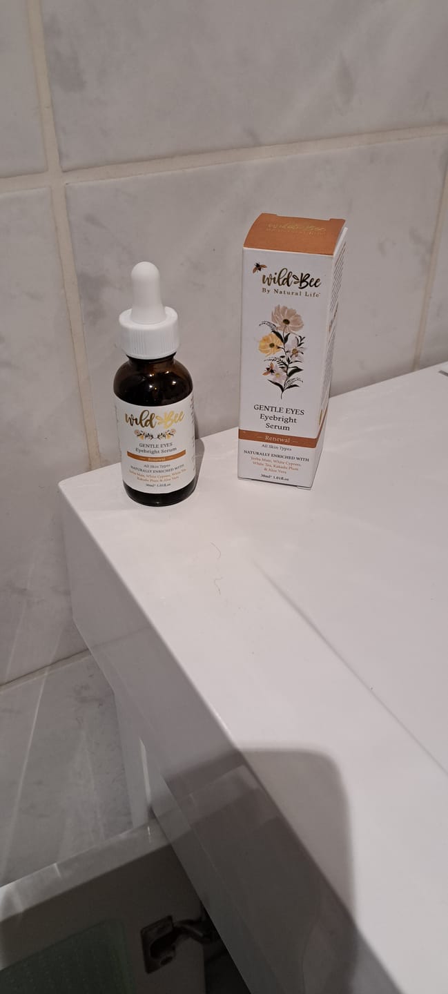 Customer photo review of Wild Bee Gentle Eyes - Eyebright 30ml Serum