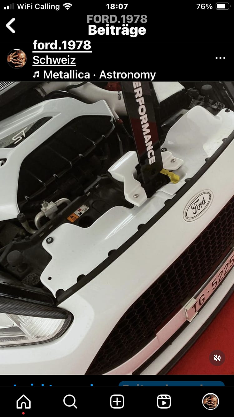 Customer photo review of Proform Bonnet Catch Plate Cover - MK7.5 Fiesta (Plastic Finishes)