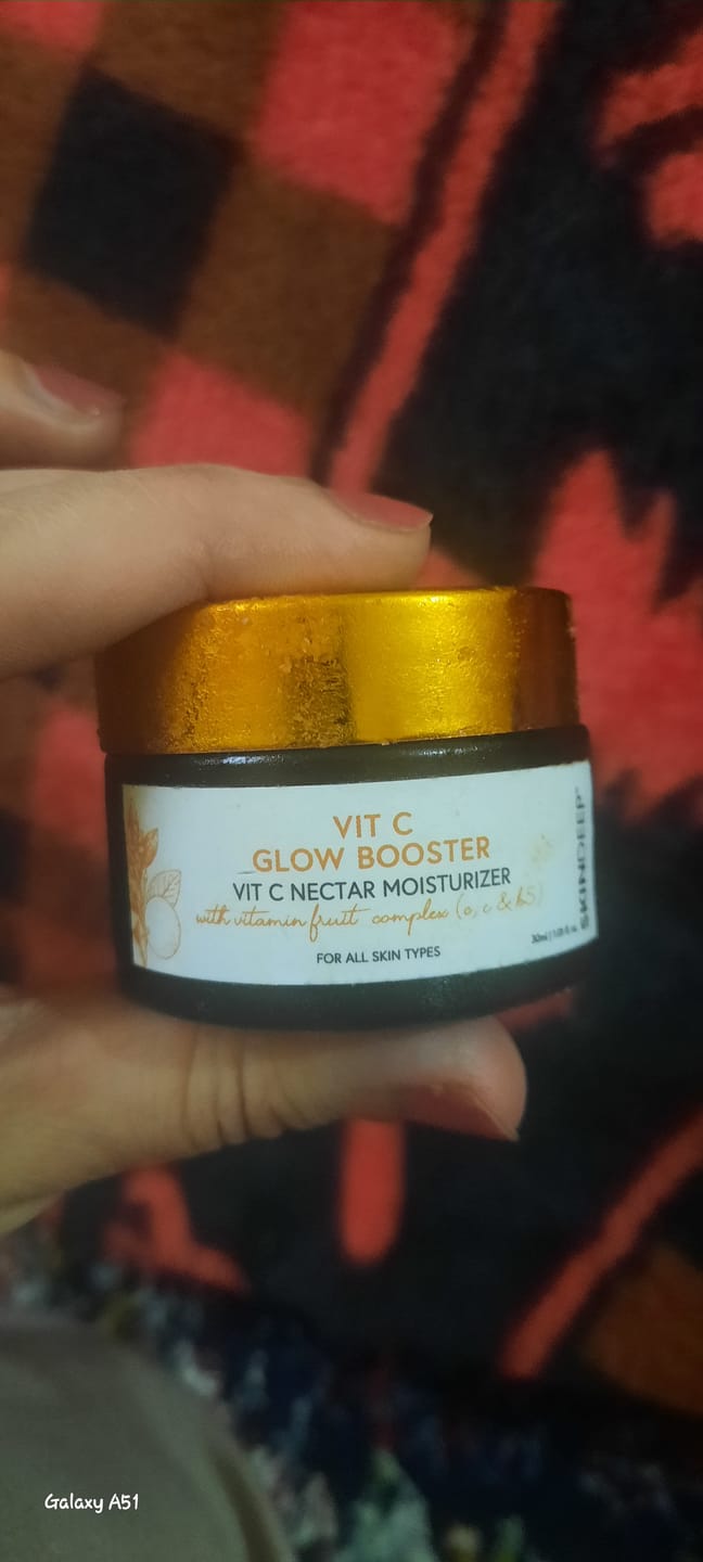 Customer photo review of VIT C GLOW BOOSTER - Vitamin Nectar Moisturizer