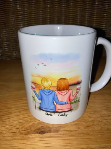 Customer photo review of Mug personnalisé - Jusqu'à 6 soeurs
