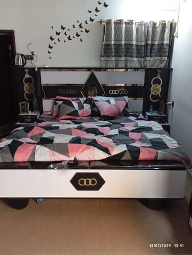 Customer photo review of Bulberry Multi-Comforter Set