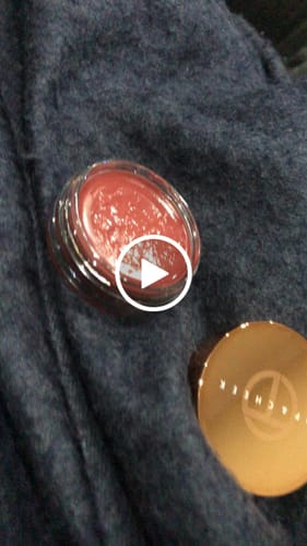 Customer video review of O.TWO.O HYDRATING GLOSS LIP AND CHEEK BALM