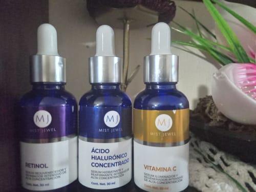 Customer photo review of Kit Facial Con 3 Serums Acido Hialurónico, Retinol, Vit C