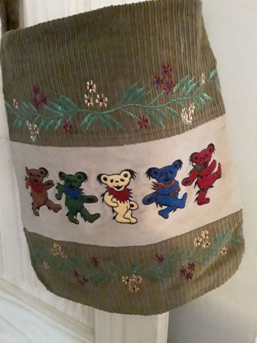 Customer photo review of Grateful Dead Dancing Bear Corduroy Messenger Bag