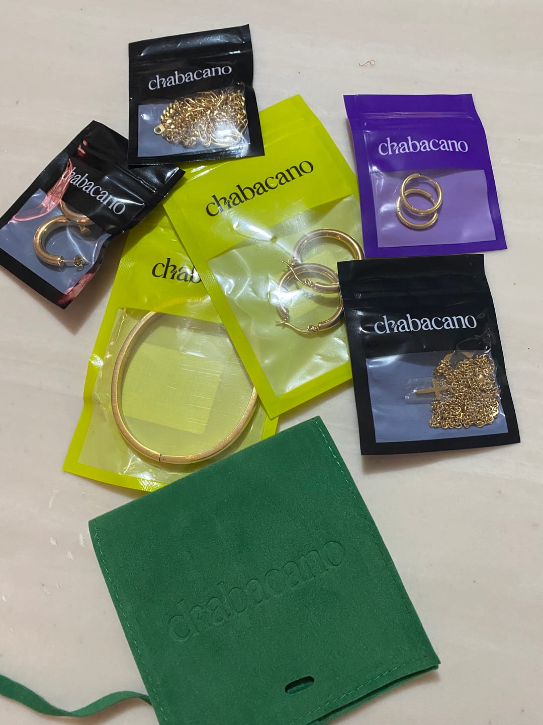 Customer photo review of Pulsera Elizabeth