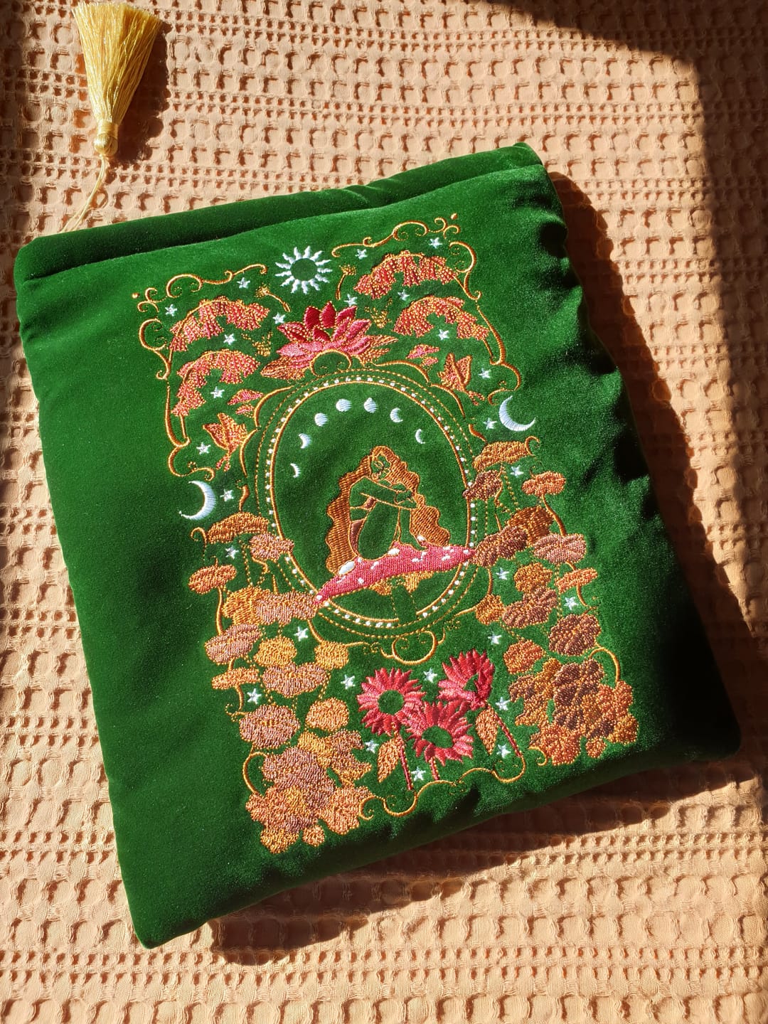 Customer photo review of Wonderland Book & iPad Sleeve - Green