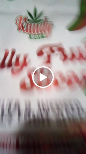 Customer video review of Delta 9 THC Jelly Fruit Slices | 10-Count | 300mg | Sour Watermelon