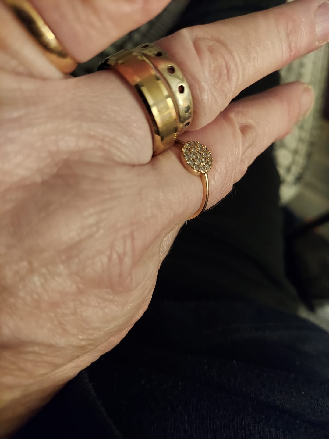 Customer photo review of The Gold Brushed Wonder Ring Set