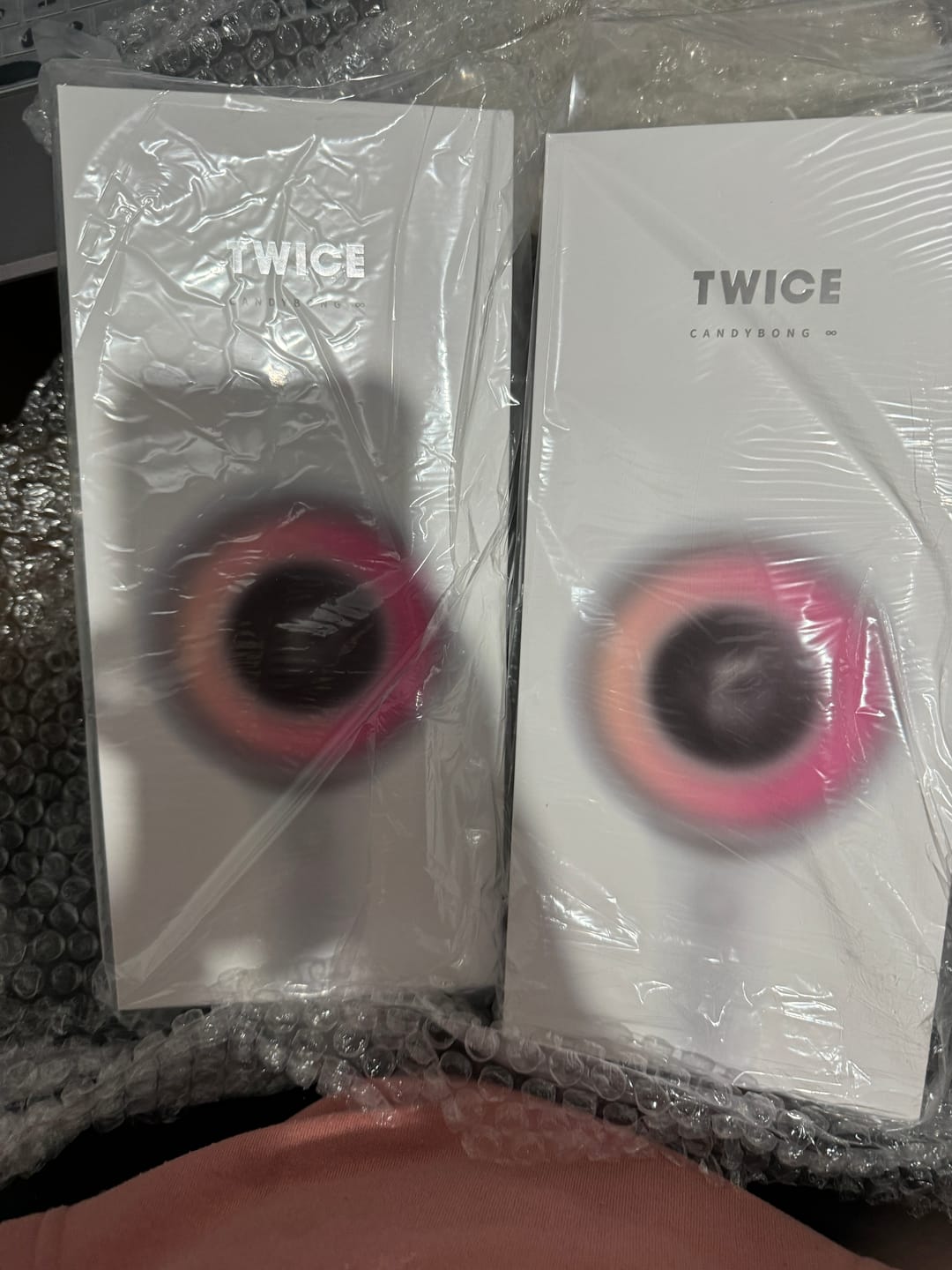 Customer photo review of TWICE - CANDYBONG ∞ OFFICIAL LIGHT STICK