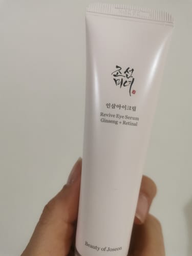 Customer photo review of REVIVE EYE SERUM : GINSENG + RETINAL 30ml