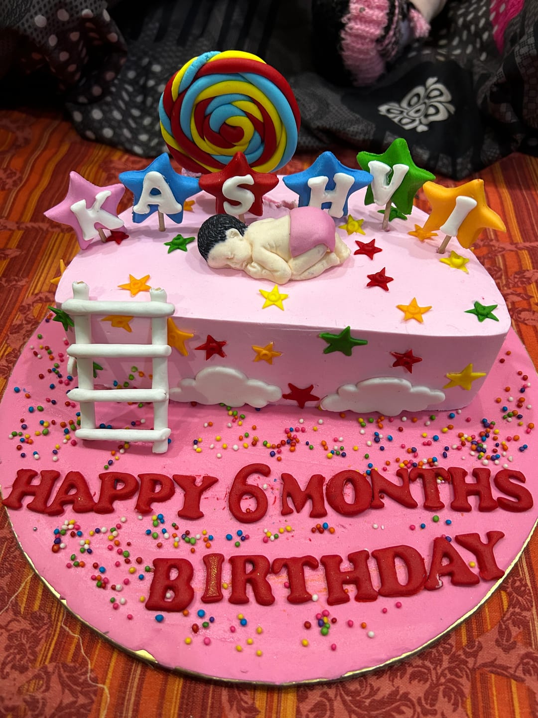 Customer photo review of Semi Candy Baby Cake