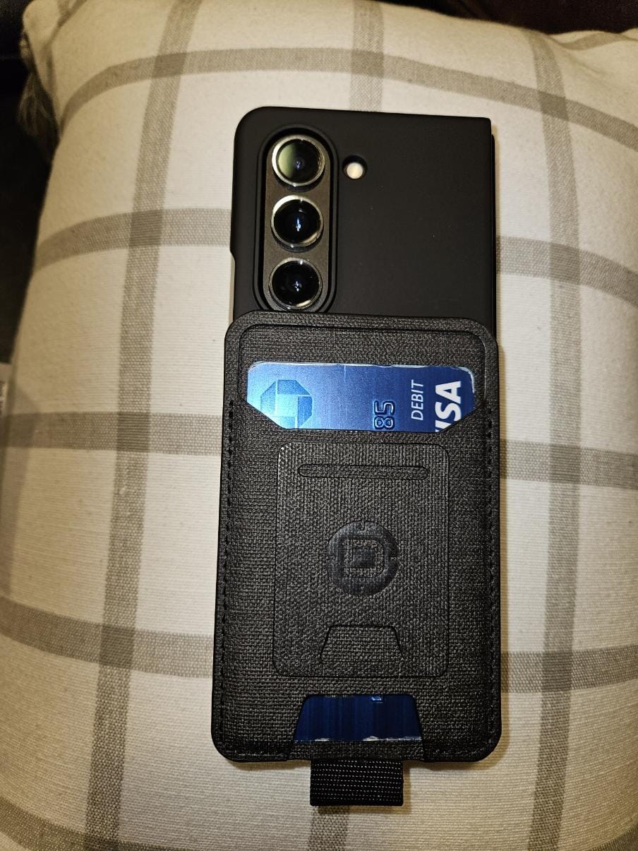 Customer photo review of S1 STEALTH™ PHONE POCKET