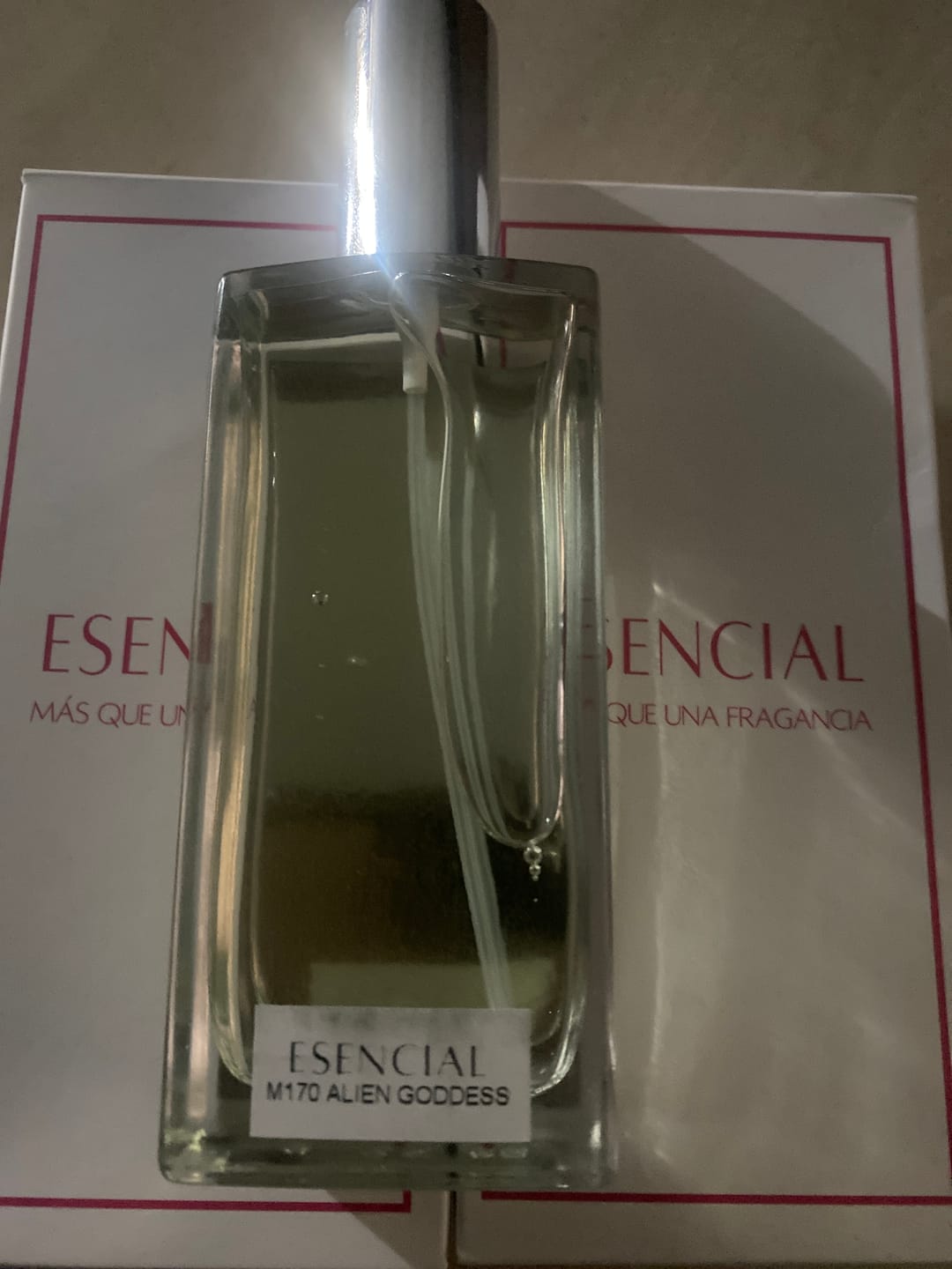 Customer photo review of M170 Inspirado en: Alien Goddess - Mugler
