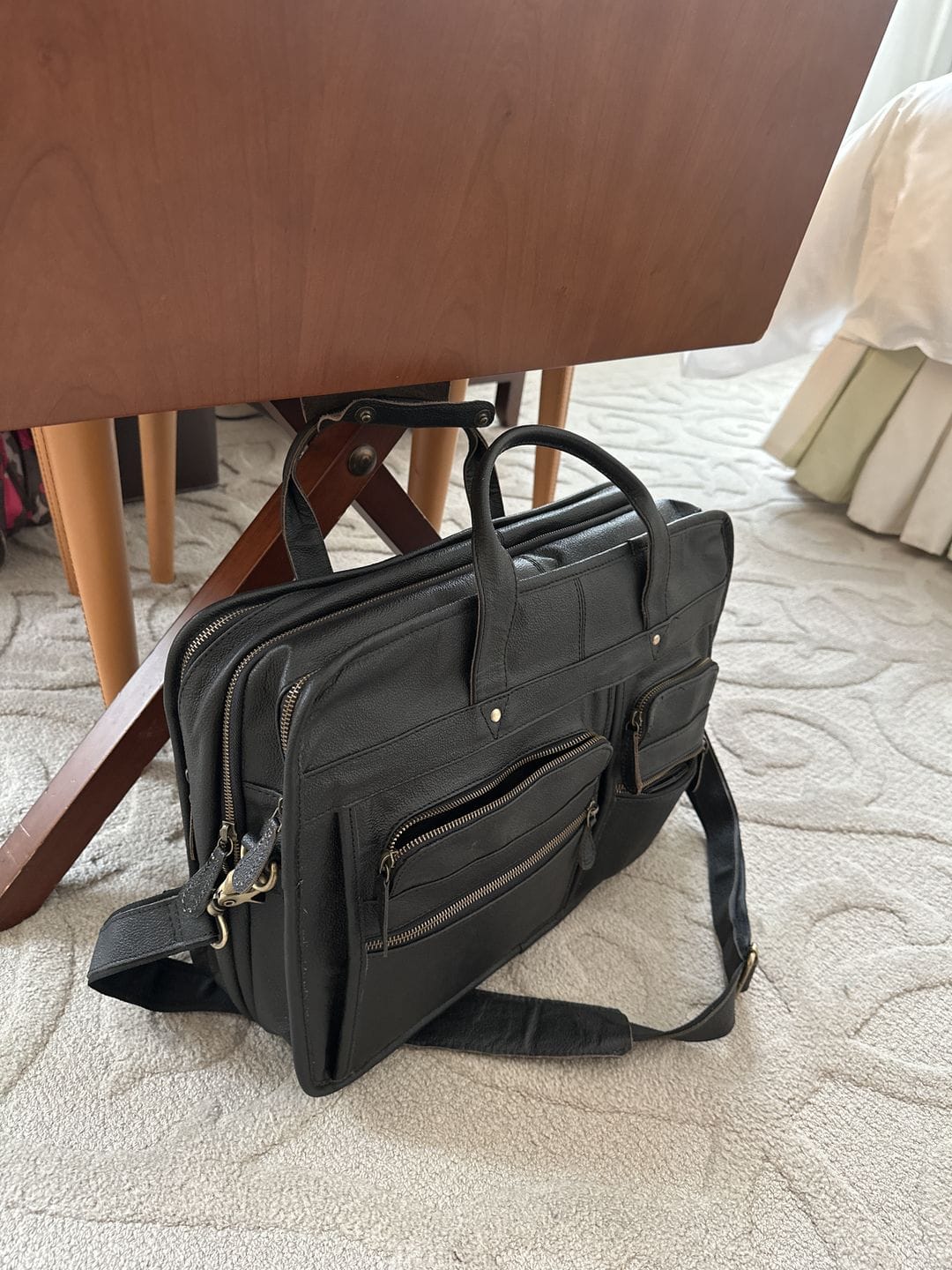 Customer photo review of Large Full Grain Leather Laptop Briefcase