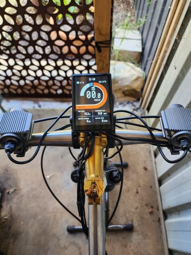 Customer photo review of CYC Display DS103