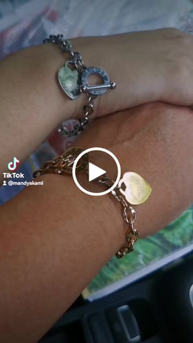 Customer video review of Proverbs 4:23 Bracelet - Silver