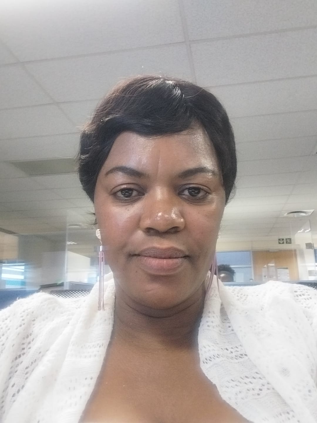 Customer photo review of Brazilian Pixie Wig - Straight