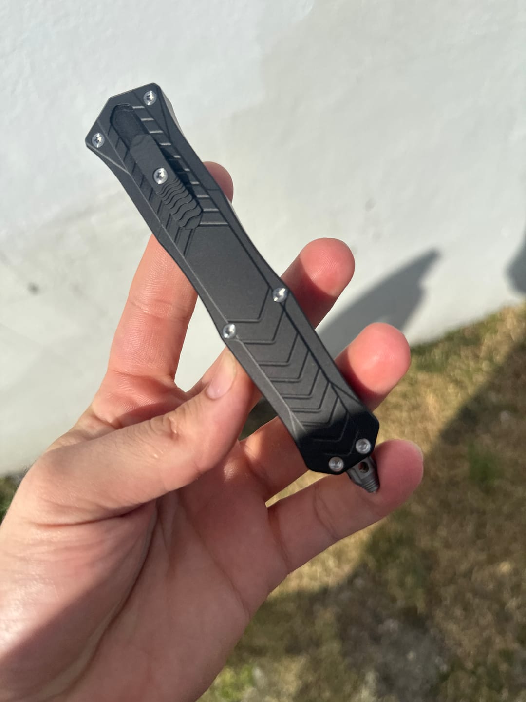 Customer photo review of VT Emperor D2 OTF Knife