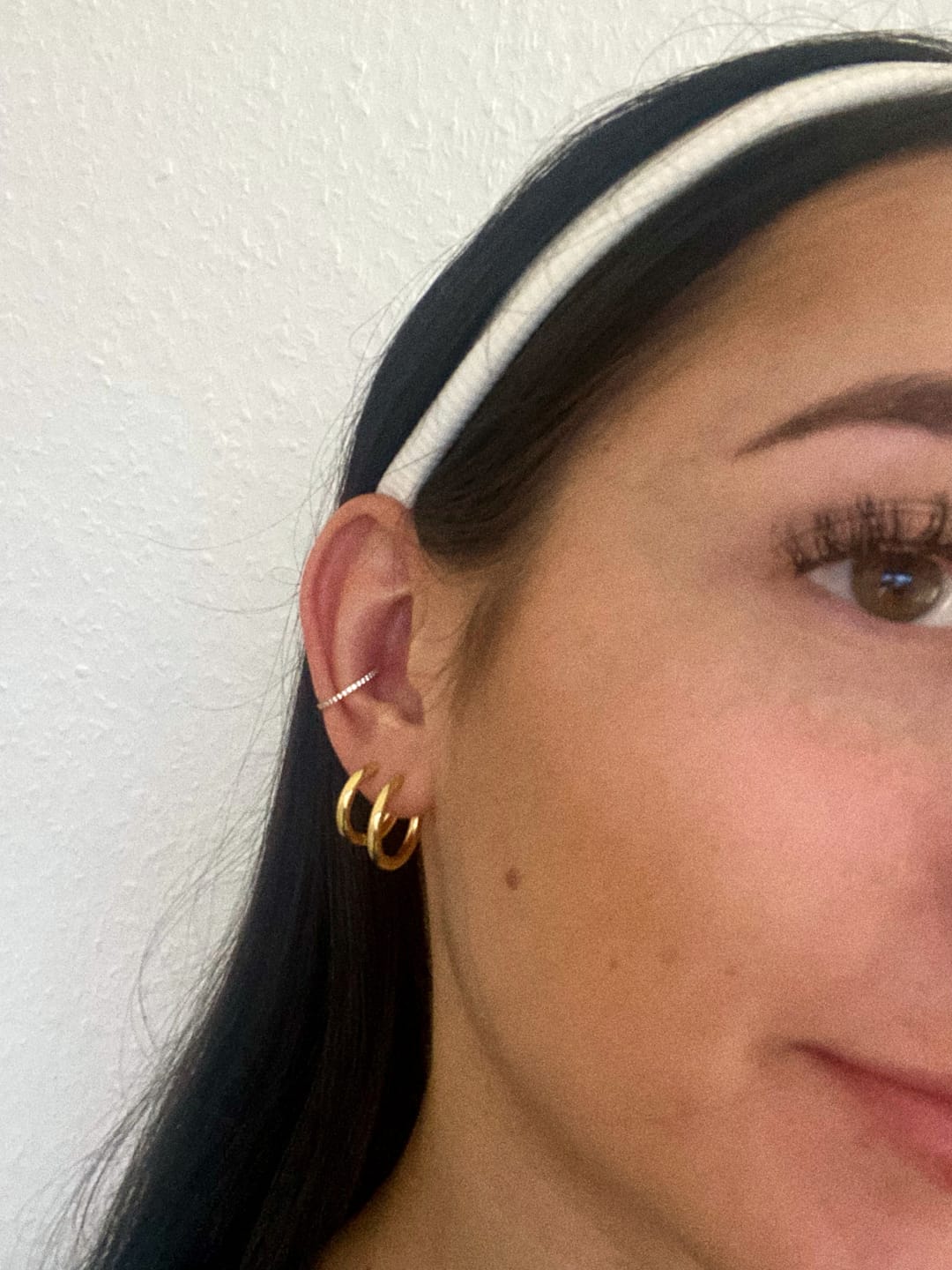 Customer photo review of Conch Clicker | Titan Piercing