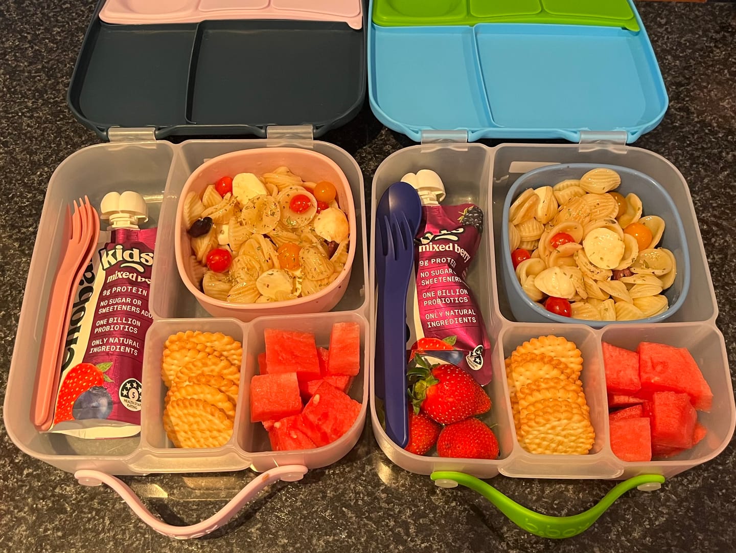 Customer photo review of b.box Lunch Tub - Ocean