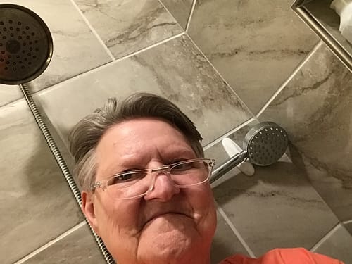 Customer photo review of 1-Spray Handheld Shower Head Set