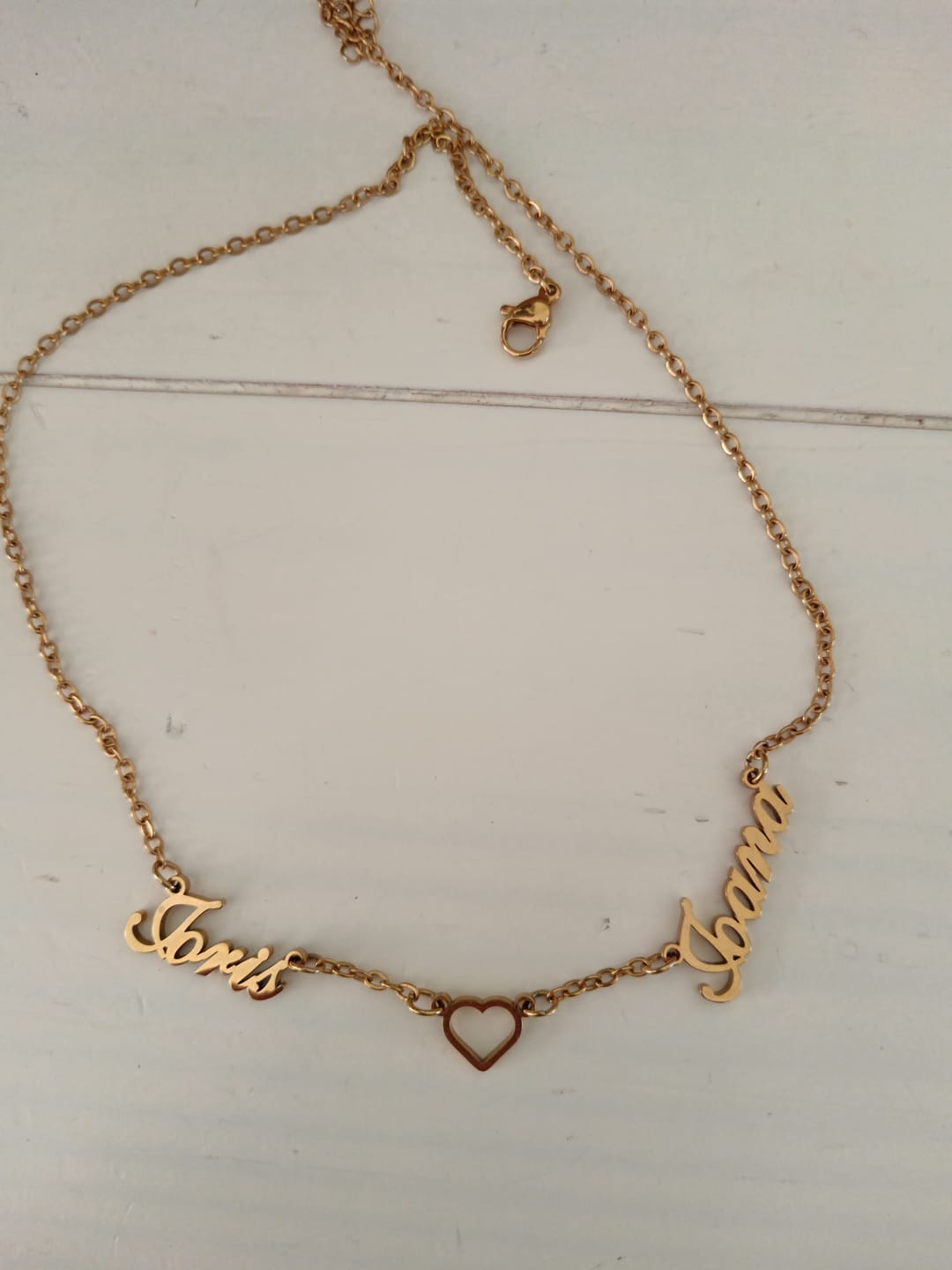 Customer photo review of Collier Coeur & Prénoms Sautoir Personnalisé