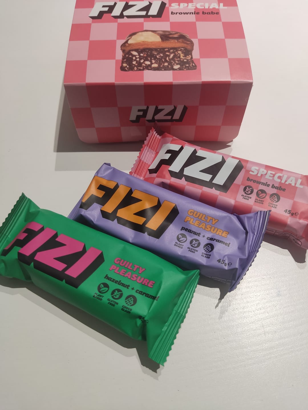 Customer photo review of BATON W POLEWIE CZEKOLADOWEJ "PEANUT + CARAMEL" 10 X 45G