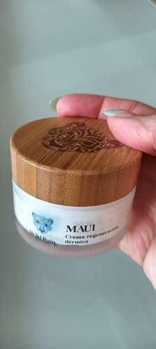 Customer photo review of Crema antiedad día y noche MAUI