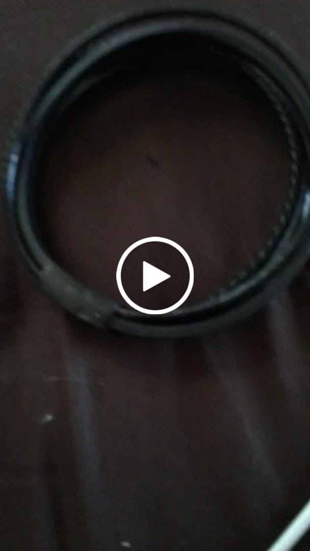 Customer video review of Lederarmband "Braid"