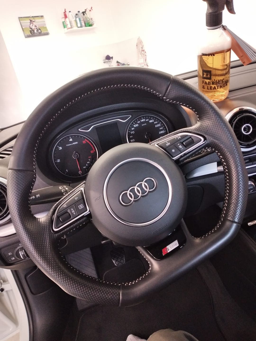 Customer photo review of X2 FABRICS&LEATHER DI INNOVACAR PULITORE SEDILI AUTO IN PELLE E RINNOVA TESSUTI