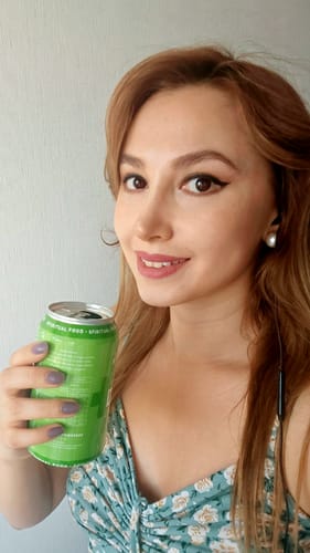 Reseña con foto de un cliente sobre CAJA MIX LATAS KOMBUCHA (18 unidades)
