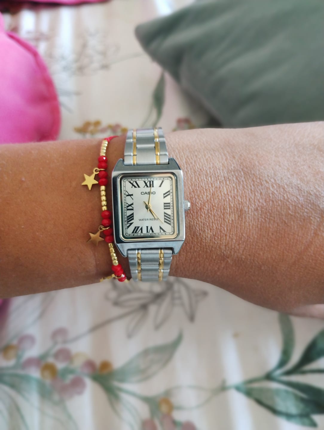 Customer photo review of Reloj Casio Tank Análogo LTP-V007SG-9BUDF Acero Champaña