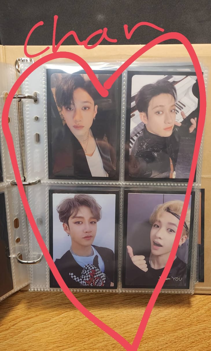 Customer photo review of COLORED PHOTOCARD SLEEVES - 61x91mm
