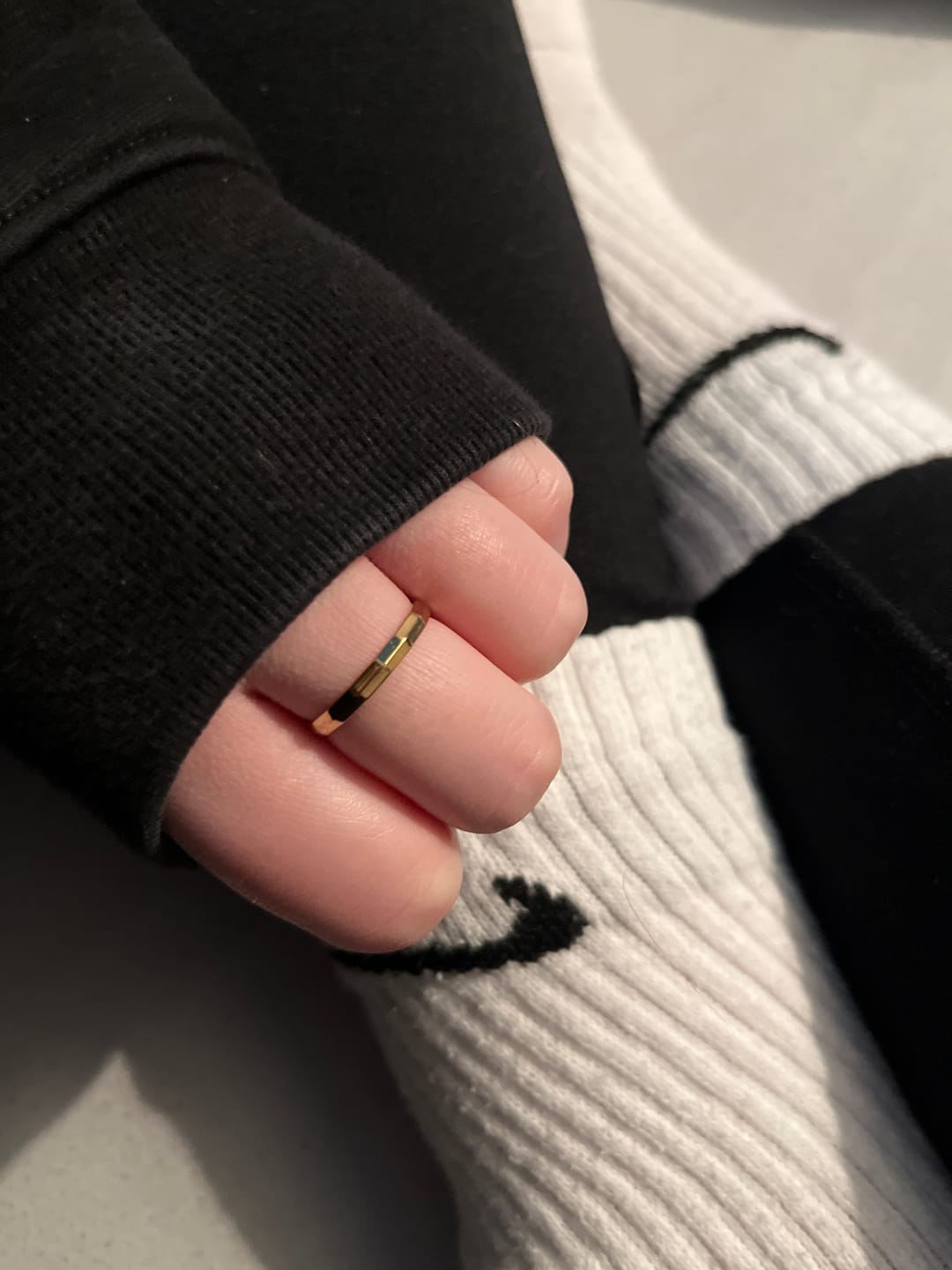 Customer photo review of Edgy Ring | 18K vergoldet