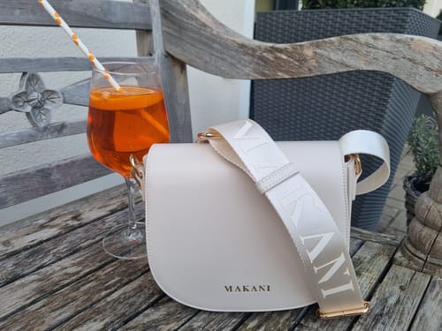 Customer photo review of LUANA - CREME