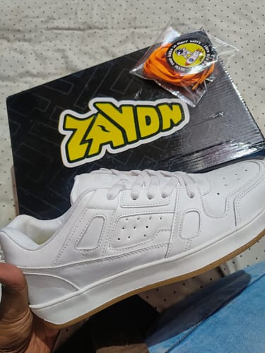 Customer photo review of CLUB Off White