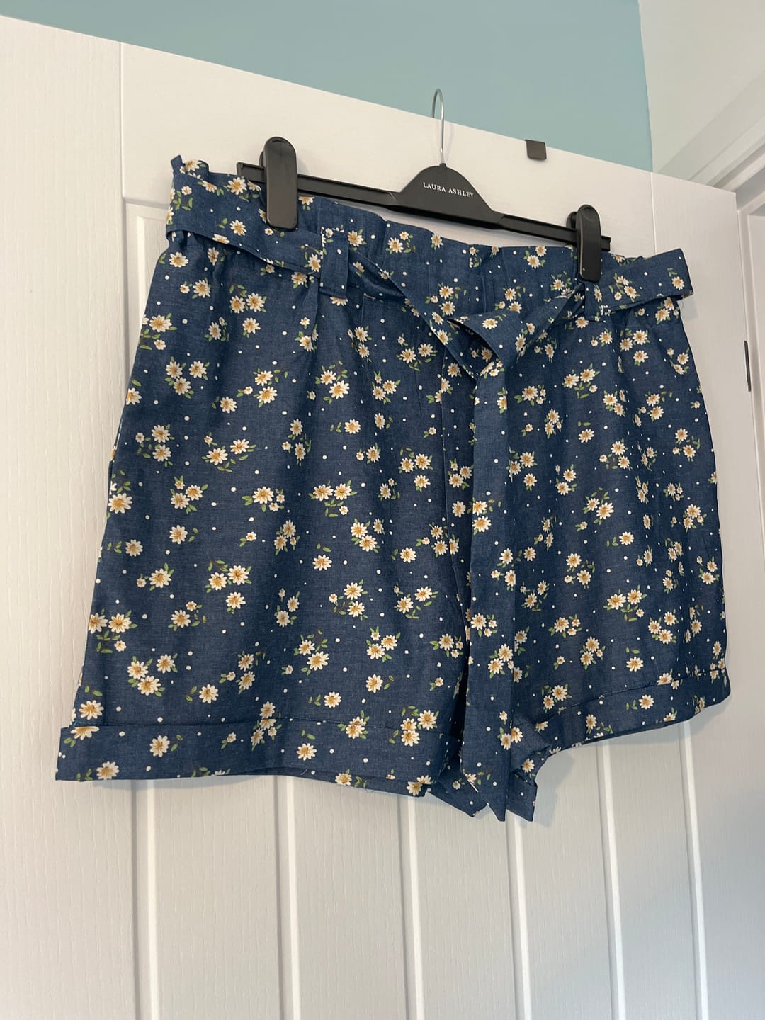 Customer photo review of Daisies Chambray Denim Fabric
