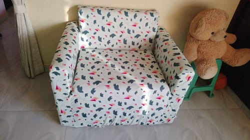 Customer photo review of Birds & Kites Elastic Sofa Slipcovers