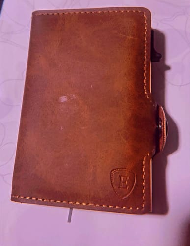 Customer photo review of E-GOLD BROWN