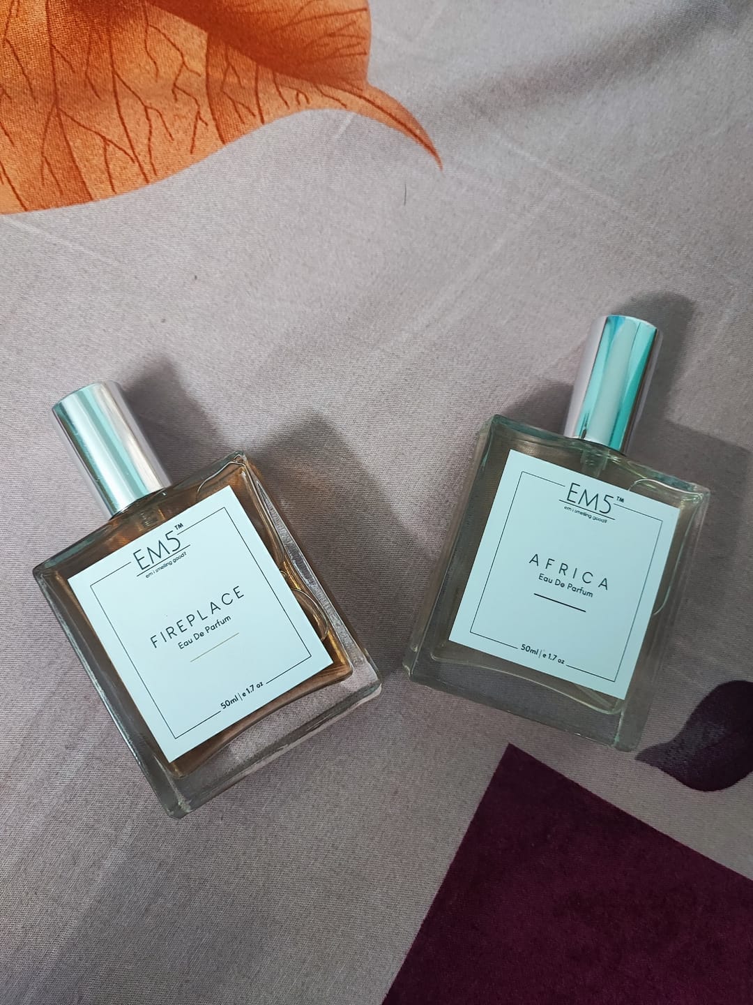 Customer photo review of EM5™ Fireplace Unisex Perfume | Strong and Long Lasting | Woody Vanilla Balsamic | Luxury Gift for Men / Women | 50 ml Perfume Spray